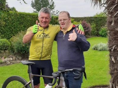 Go For It.  Ik fiets  van Bussang naar Landen voor Vzw Bindkracht.  Wie wil me sponsoren ?